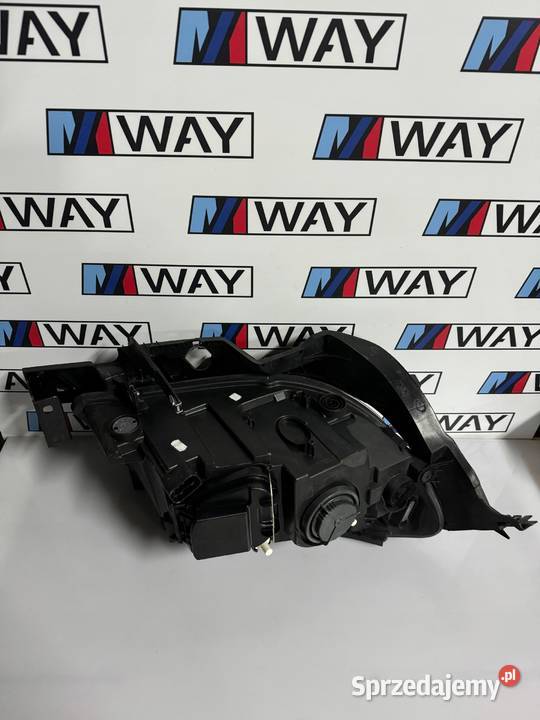 BMW X1 E84 LIFT LAMPA PRZÓD LEWA H7 EUROPA Lampy przednie