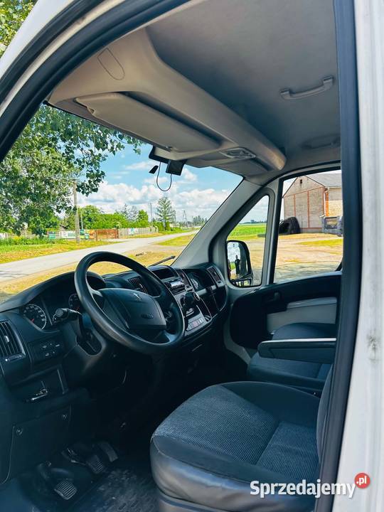 Peugeot Boxer L2H2 22 HDi 3 osobowy stan salon Zgierz