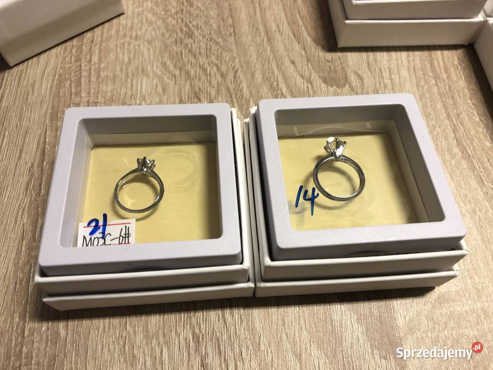 Biżuteria z syntetycznymi kamieniami pomorskie Gdynia sprzedam