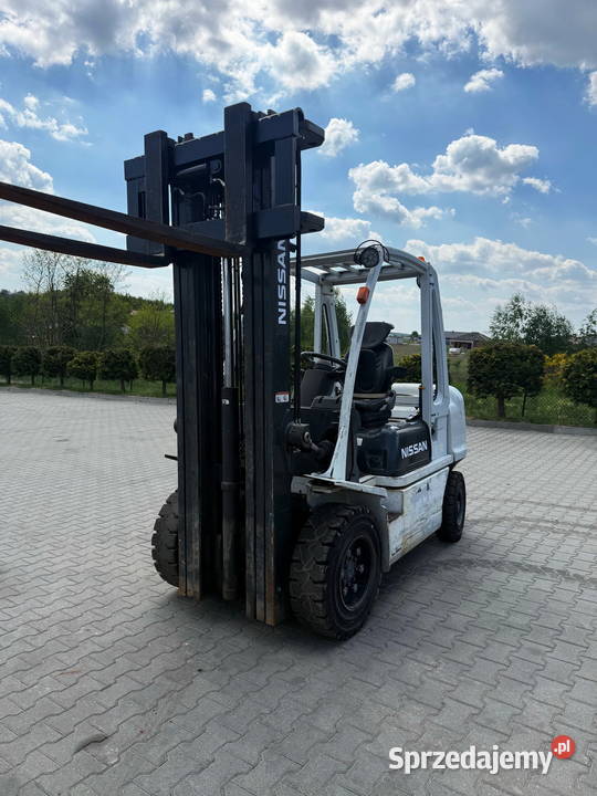 wózek widłowy NISSAN FD32 diesel Triplex 550m łódzkie Działoszyn