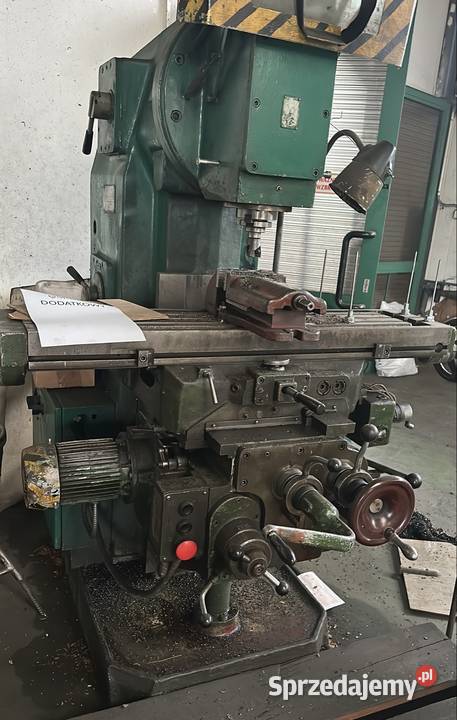 Frezarka pionowa 6P11 śląskie Blachownia