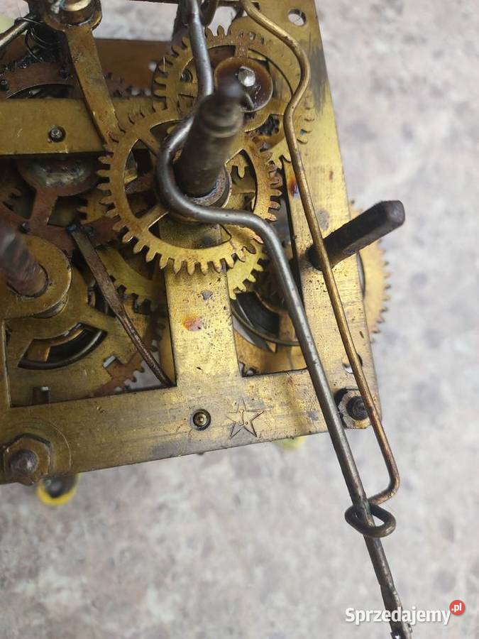 660 Mechanizm starego zegara ściennego Junghans Tczew