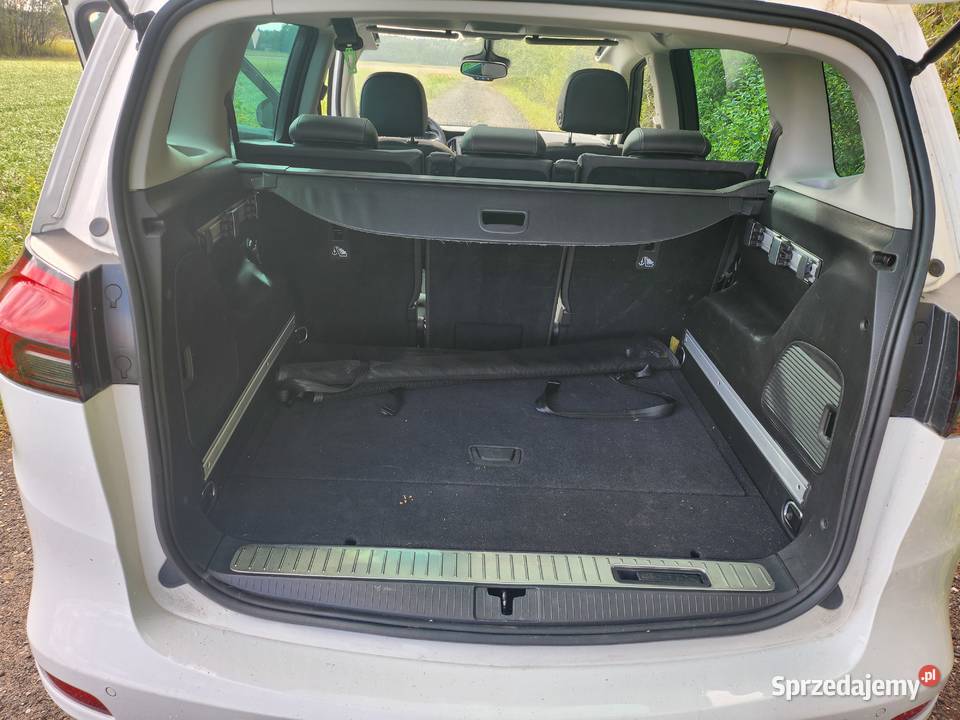 OPEL ZAFIRA C LIFT LED wbudowany bagażnik na
