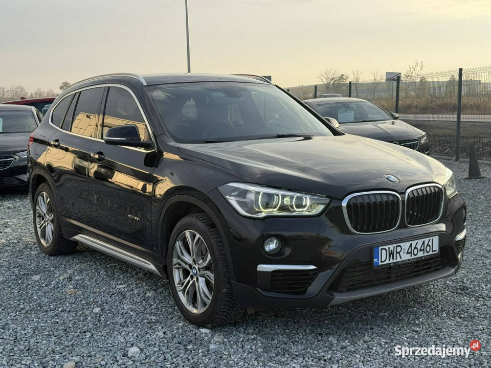 BMW X1 BMW X1 28i 20 245 xDrive kamera II F48 Wojkowice