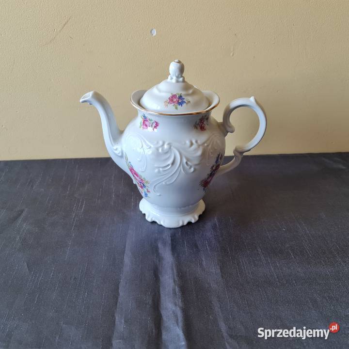 Porcelanowy dzbanek z FP Wawel PRL mazowieckie Warszawa