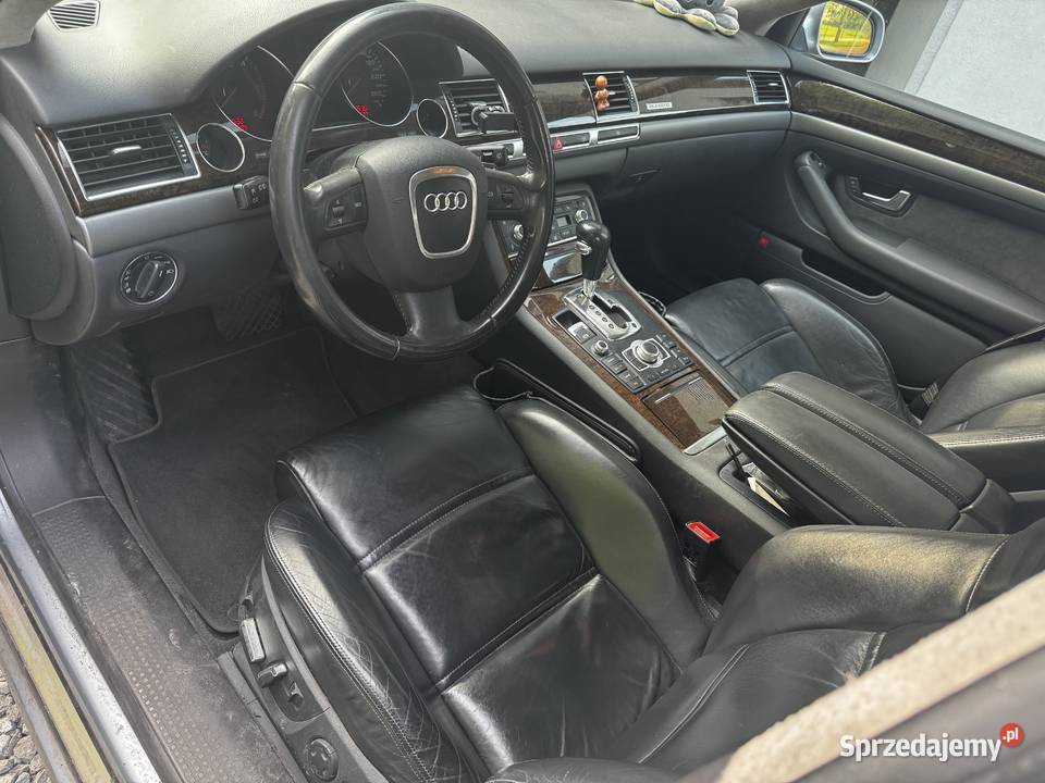 Audi A8 D3 30D 233 450nM śląskie