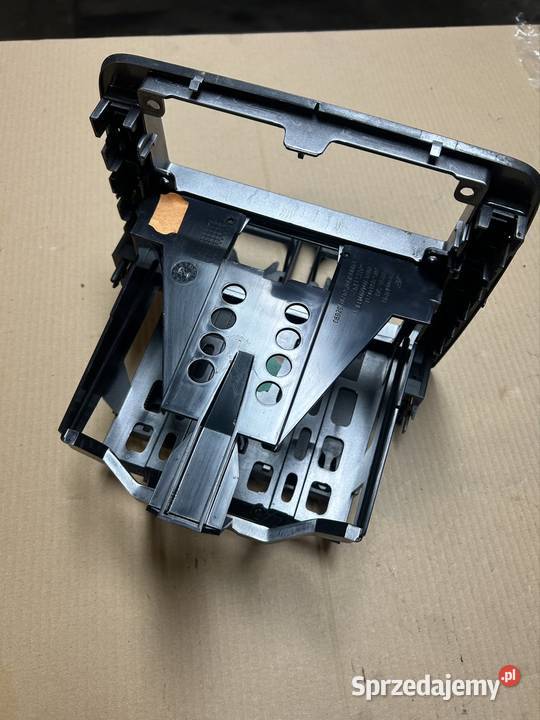 Kosz panel środkowy galaxy lift 7m5858069e Grudziądz sprzedam