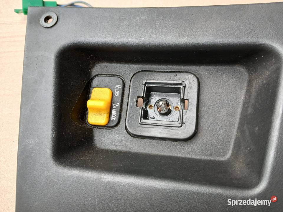 Zaslepka schowka lampka Sym Gts 300i