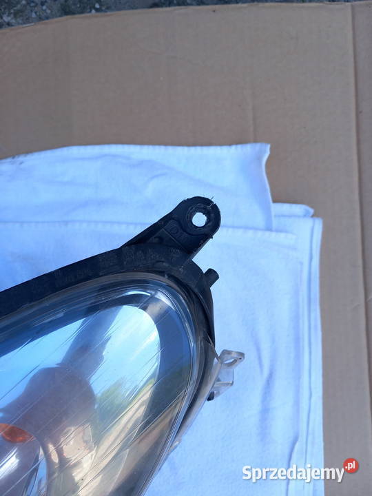 Lampy soczewki corsa d AFL osobowe lubuskie Żary sprzedam