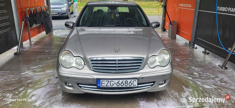 MercedesBenz Klasa C W203 18 C180 Kompressor LPG światła przeciwmgielne Zgierz