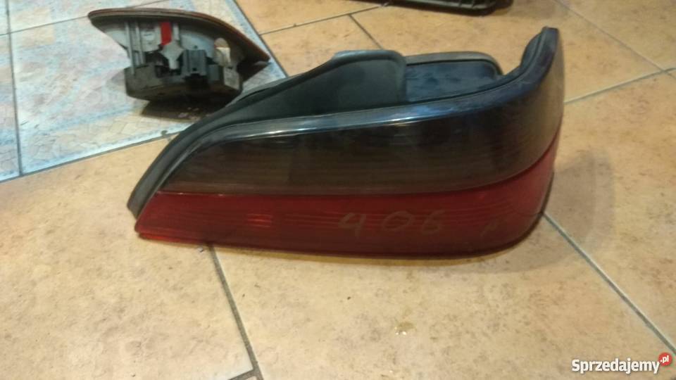 Lampa prawa tylna PEUGEOT 406 SEDAN Margonin