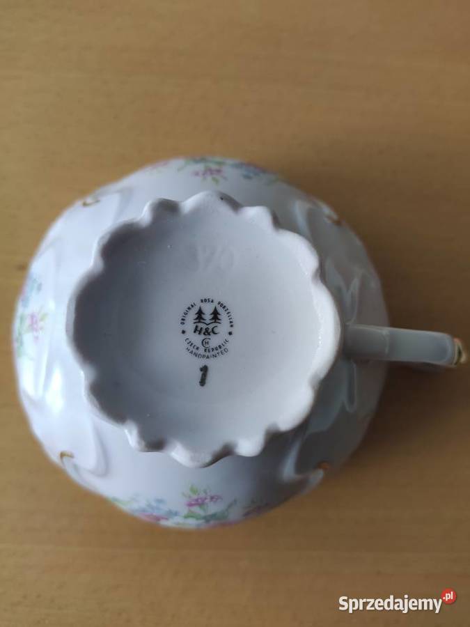 Podstawki pod filiżanki porcelanowe inny kolor Zawonia