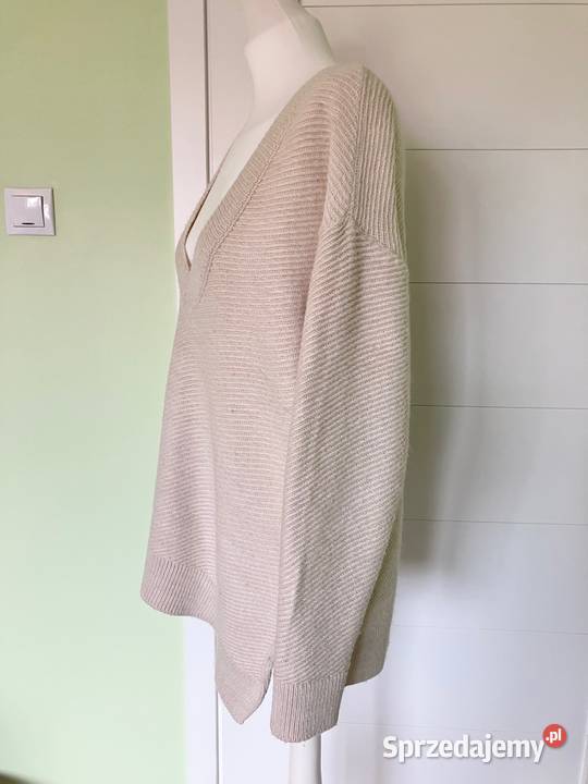 Piękny beżowy sweter Zara asymetryczny wełna Rzeszów