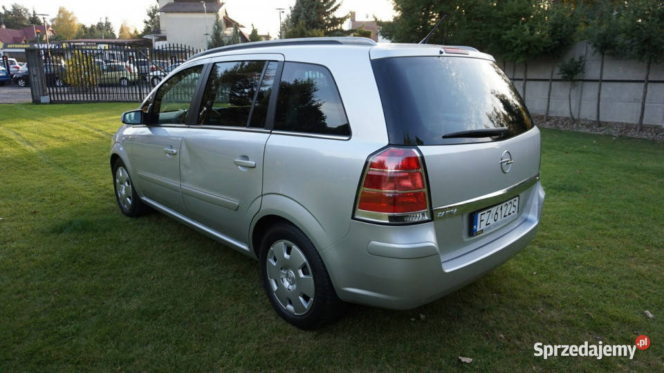 Opel Zafira zarejestrowany ubezpieczony Kombi Zielona Góra