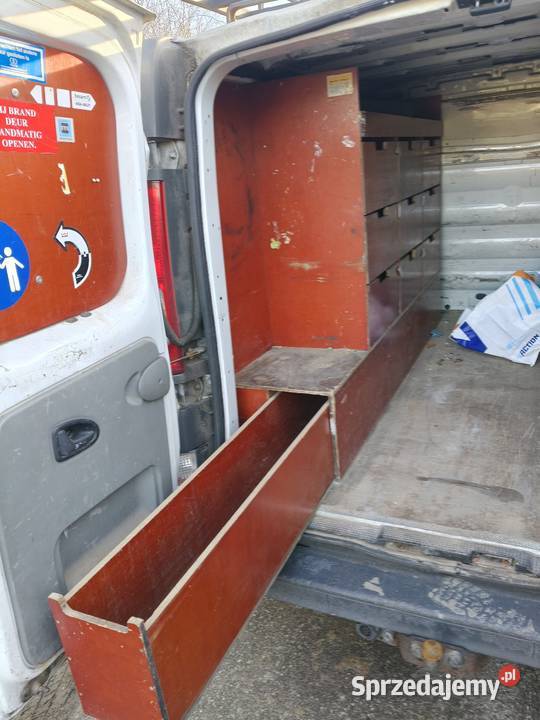 Renault Trafic 19 DCi 101 2006r radio Przemyśl