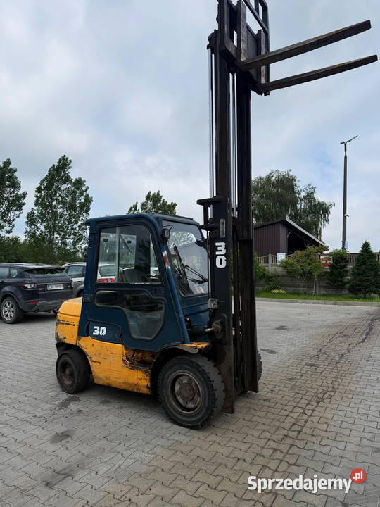 wózek widłowy TOYOTA 7FDF30 udźwig 3000 350m Działoszyn