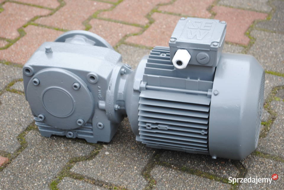 Motoreduktor kątowy 11kw 114obrmin SEW typ Kargowa