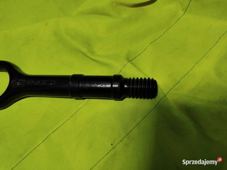 Ucho wkrętka VW b6 Touran Aleksandrów Łódzki