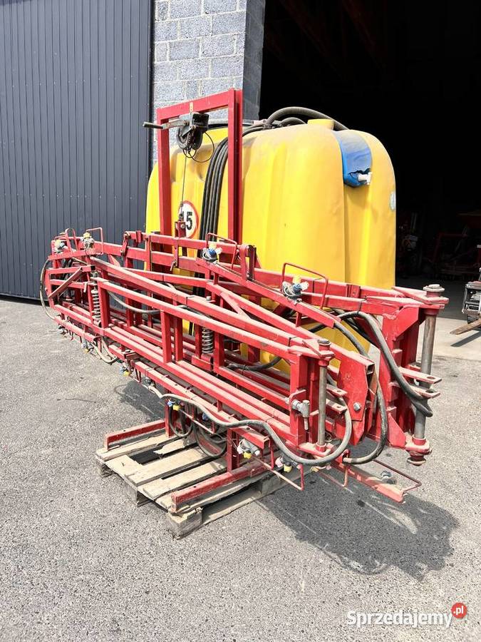 Opryskiwacz 1000l belka 15m