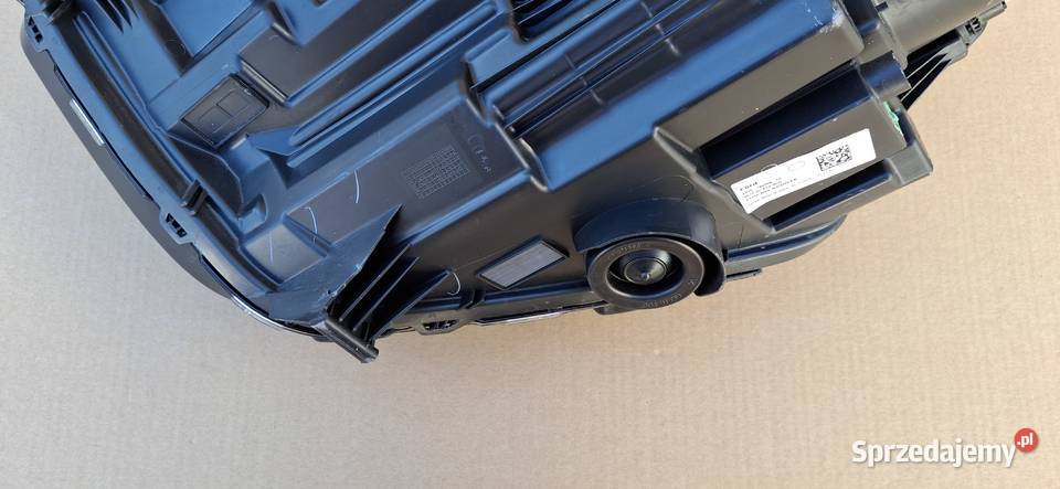 FORD ECOSPORT II LIFT REFLEKTOR PRAWY LAMPA Bieleń