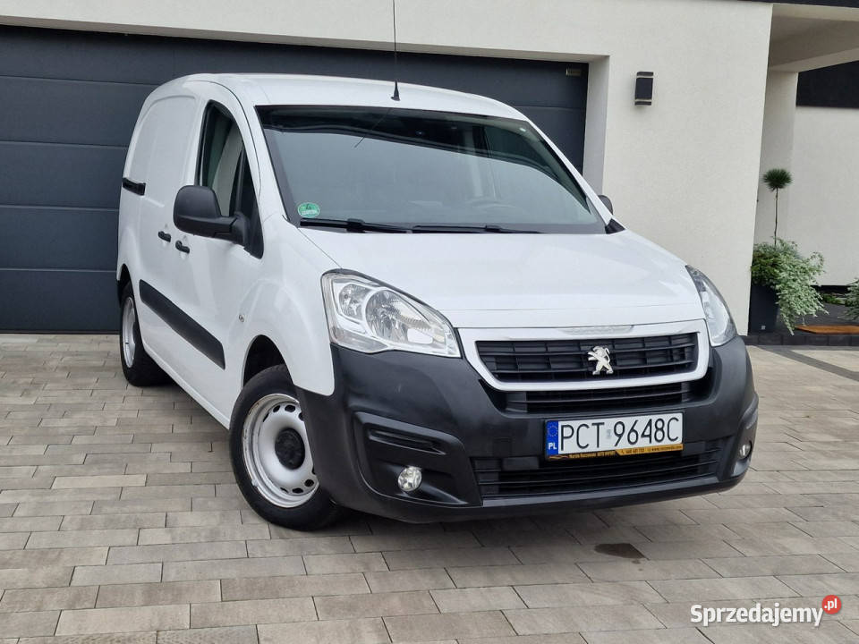 Peugeot Partner NOWY ROZRZĄD OLEJ bezwypadkowy Czarnków sprzedam