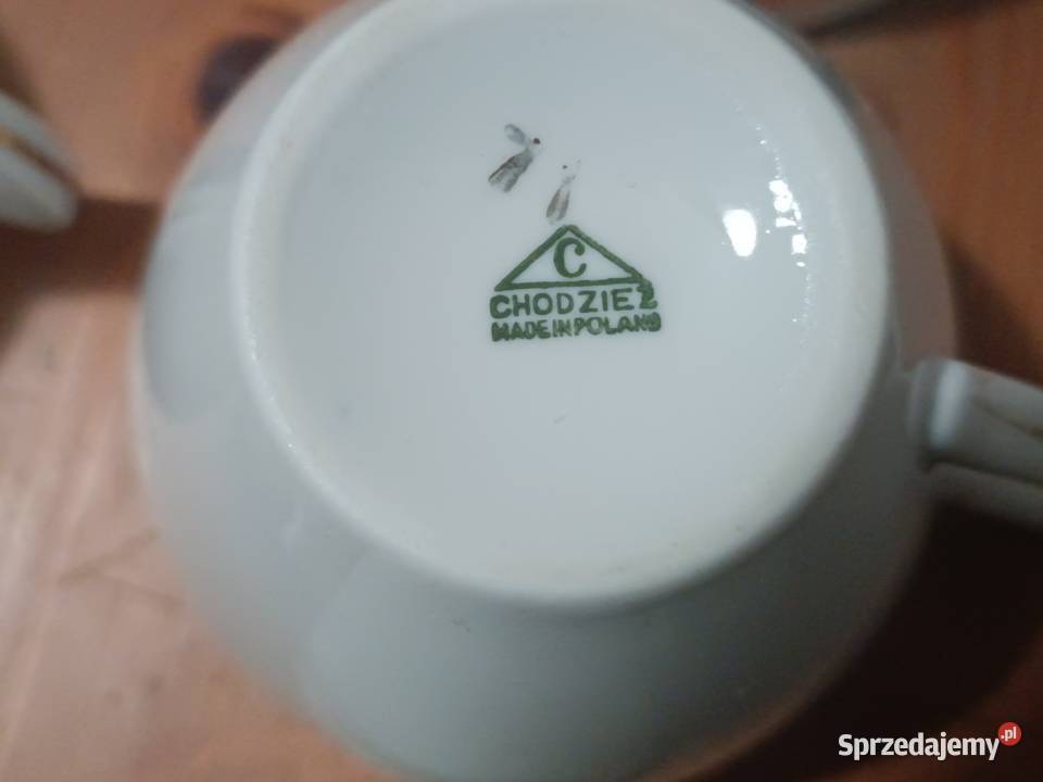 Zestaw 10 filiżanek porcelanowych z złotym Poznań sprzedam