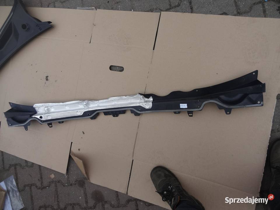 PODSZYBIE DOLNE OPEL INSIGNIA B 39095959 LIFT 22 osobowe wielkopolskie