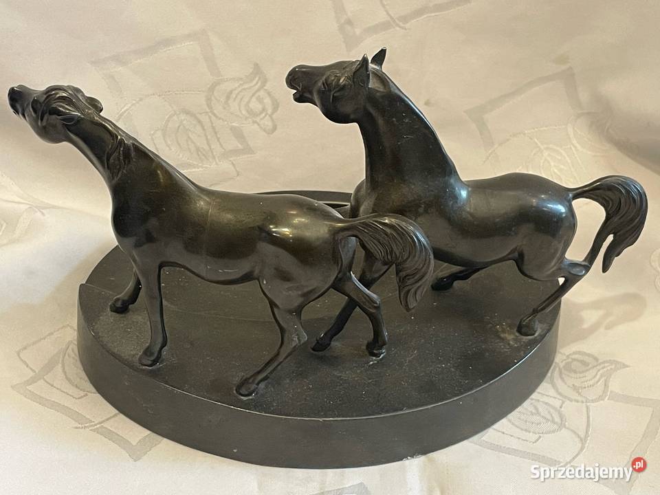 Cynkal bązowiony figura koni Kraków