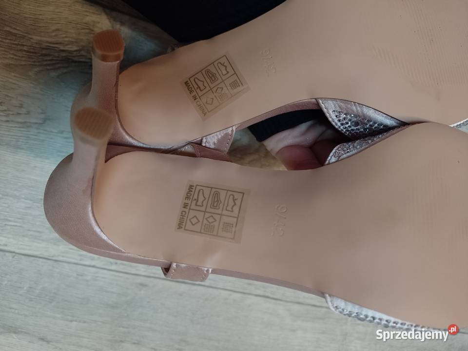 41 Coast Bogato zdobione czółenka wieczorowe z małopolskie Kraków