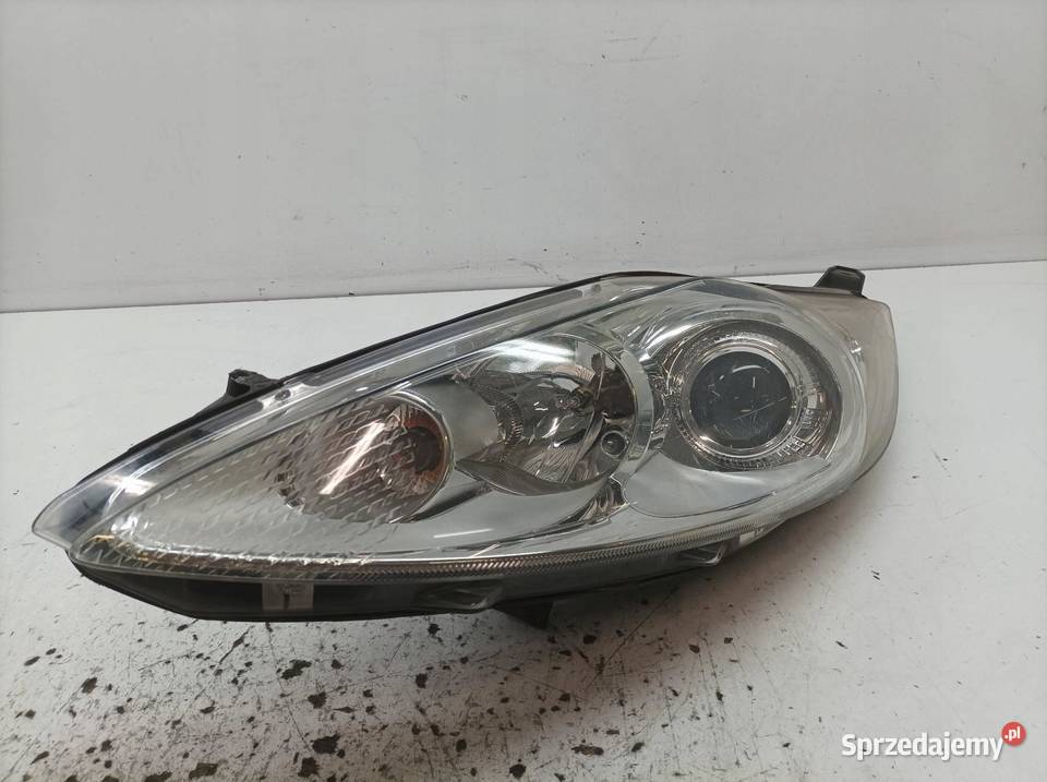 LAMPA PRZÓD LEWA EU PRZED LIFT H7 SOCZEWKA Rok produkcji 2009 świętokrzyskie sprzedam
