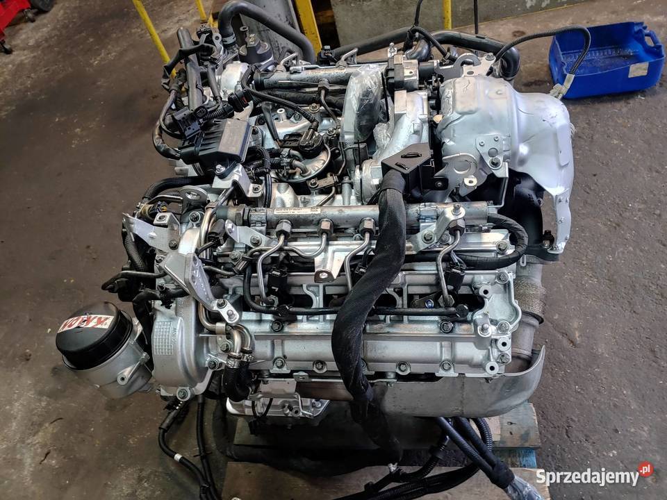 SILNIK MERCEDES GENERALNYM REMONCIE OM642896 Silniki kompletne Części samochodowe