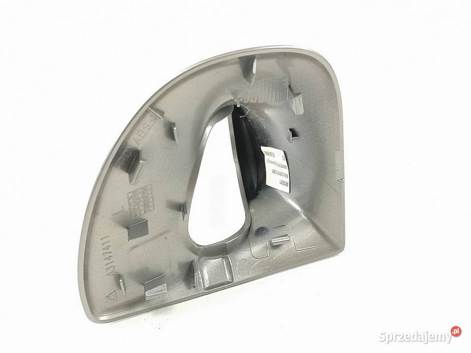 OZDOBNA OSŁONA NAROŻNIKA MERCEDESBENZ E 0709