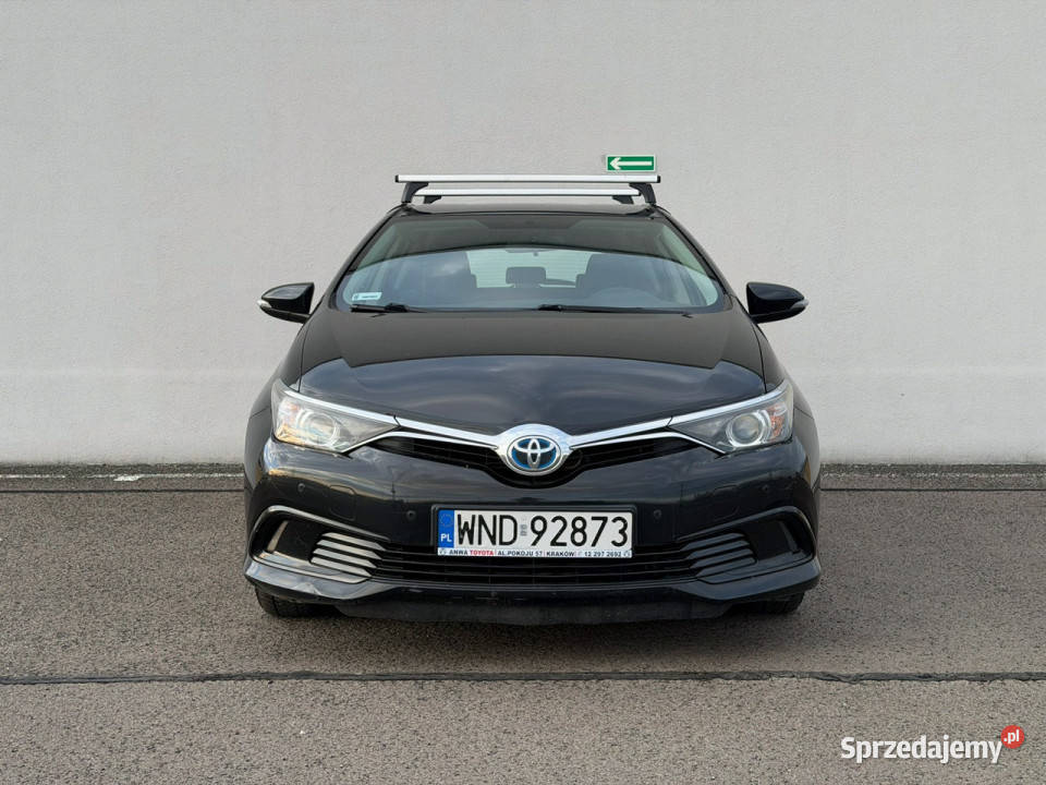 Toyota Auris Salon Hybryda 18 Serwisowany w ASO 136KM małopolskie sprzedam