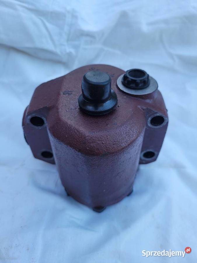 Pompa hydrauliczna c 360 Hydraulika Do ciągników Wolibórz sprzedam
