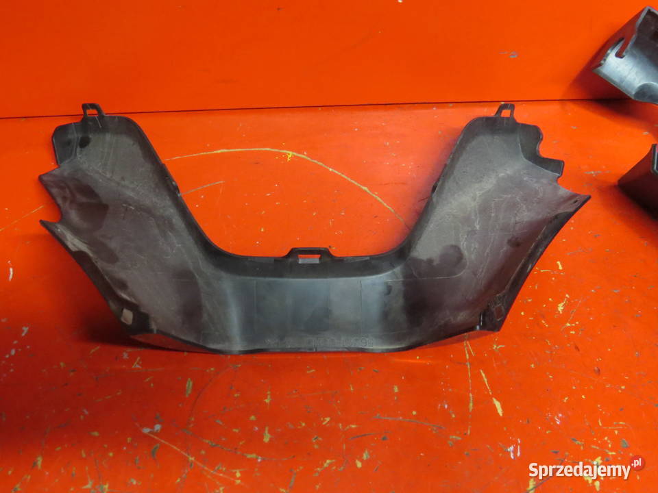 SUZUKI BURGMAN 400 250 07 k7 osłona kierownicy sprzedam