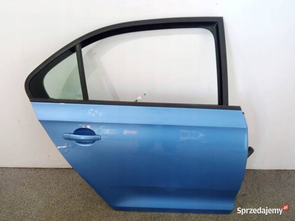 DRZWI PRAWE TYŁ HB LQ5X Skoda Rapid I 20122019