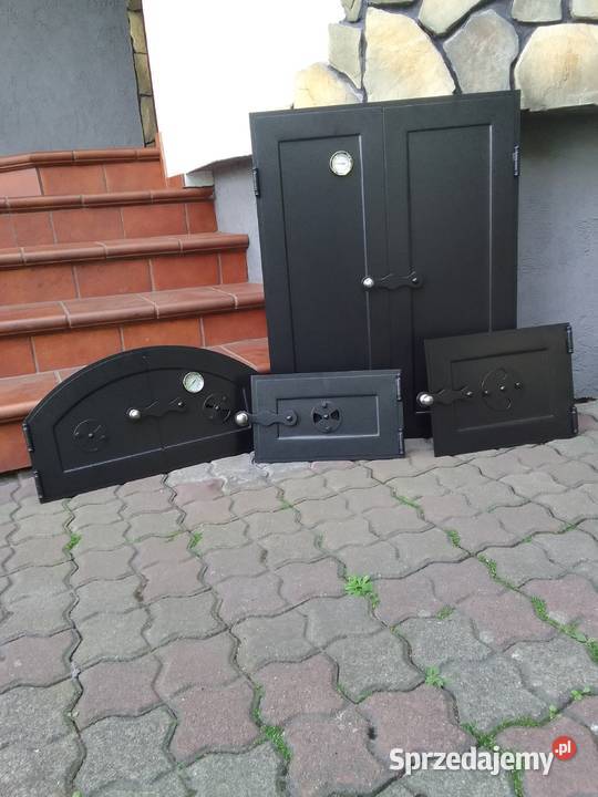 Komplet Drzwiczek do wędzarni ogrodowej Góra