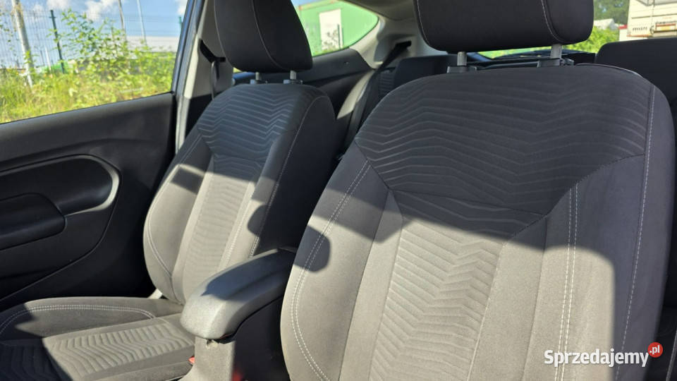 Ford Fiesta climatronic zarejestrowana zwykła Lębork