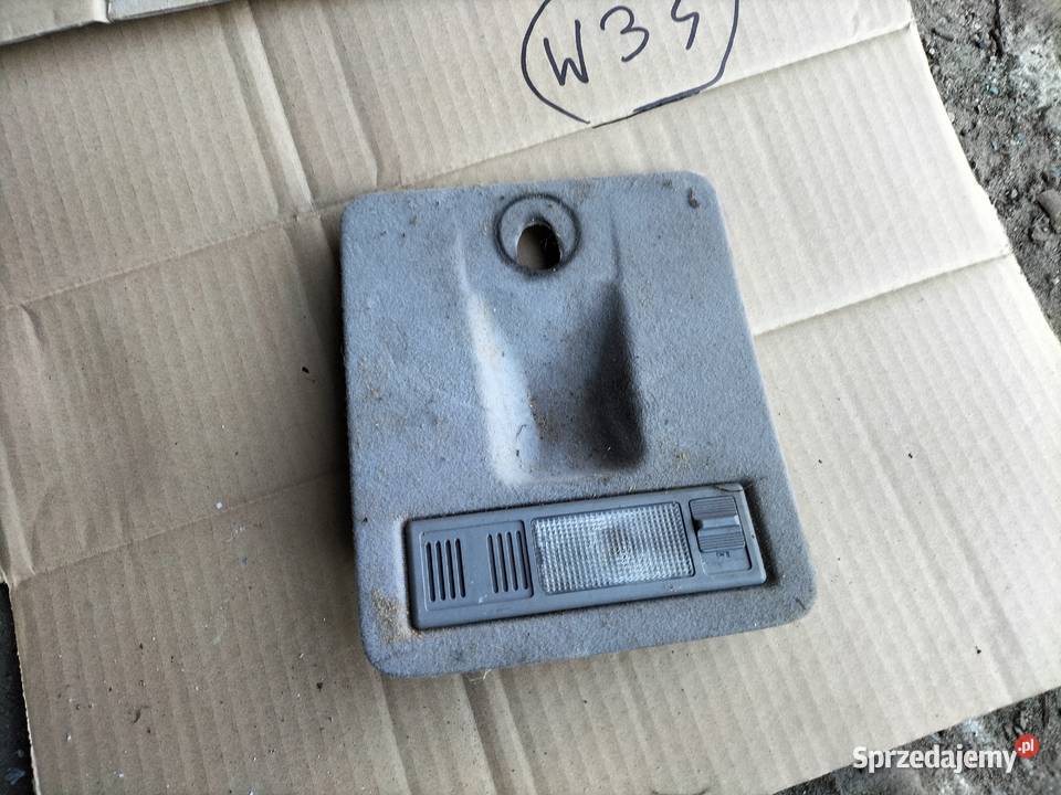 AUDI 80B4 80 B4 443877829 QR LAMPKA PODSUFITKI osobowe Kamień-Kolonia