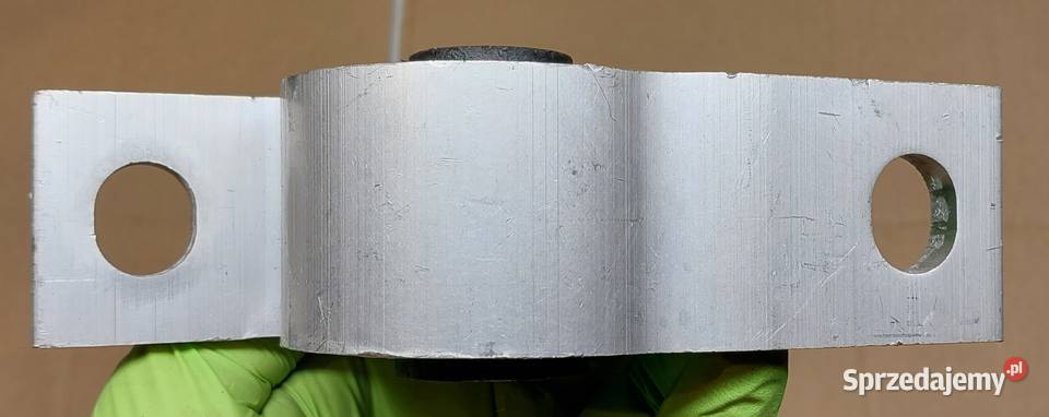 TYLNA TULEJA WAHACZA PRAWY PRZÓD SUBARU IMPREZA Mielęcin