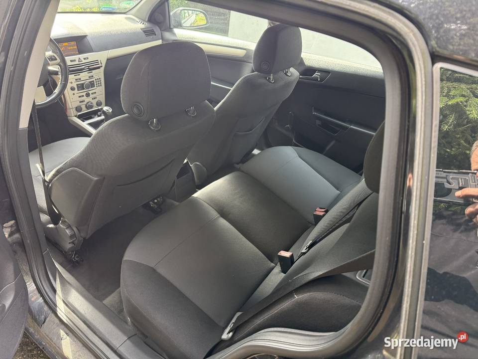 Opel Astra Kombi 17 diesel elektryczne szyby Astra Police sprzedam