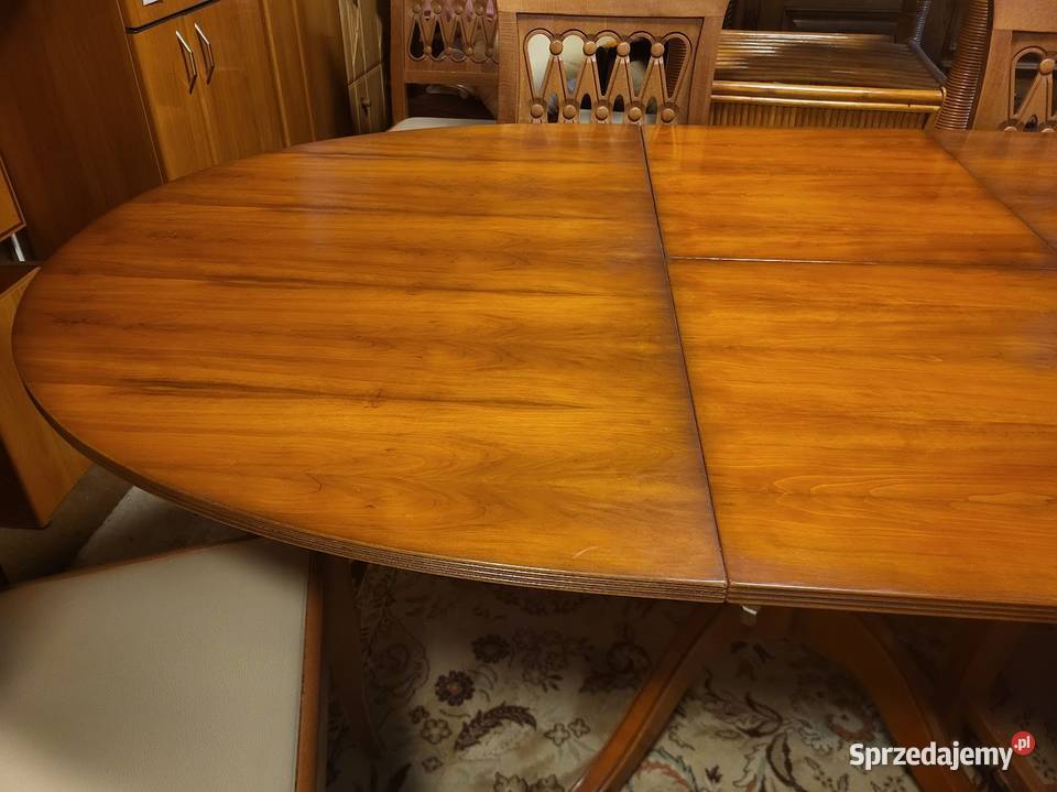 Piękny stół z krzesłami komoda w stylu 136cm Sypniewo