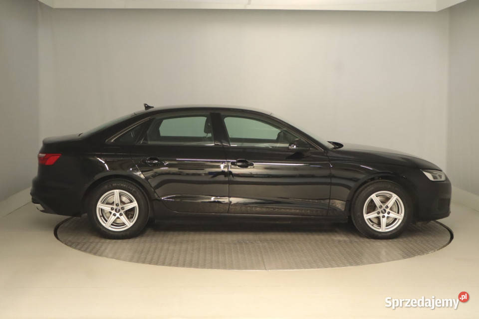 Audi A4 35 TFSI kamera cofania Zabrze