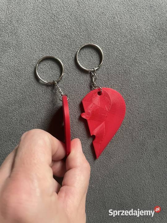 Breloczek dwuczęściowy duże serce z defektem Kłodawa