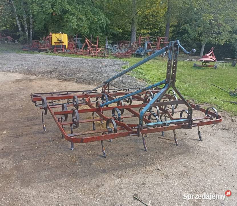 Kultywator agregat uprawowy RAU z wałem