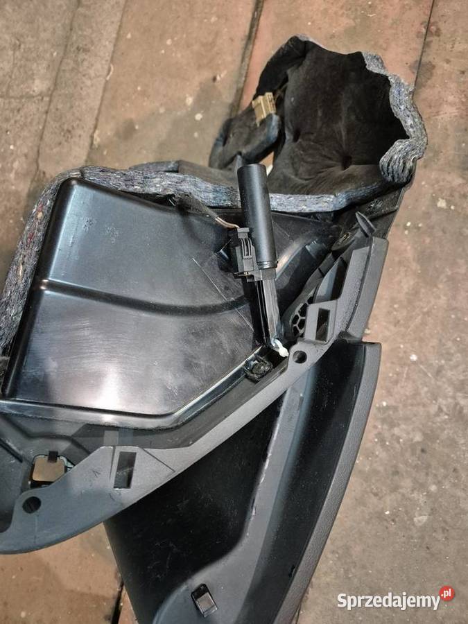Schowek do Audi A4 Brzozowy Kąt sprzedam