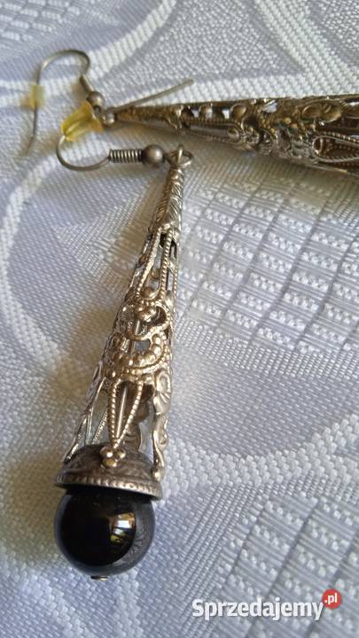 DŁUGIE STOŻKOWE KOLCZYKI SREBRZONE Z ONYKSEM wielkopolskie sprzedam