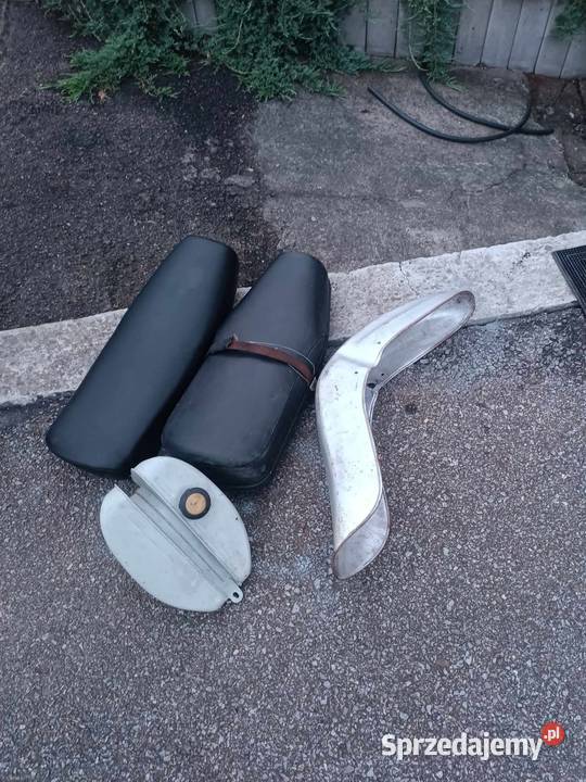 Części mustang kaczka siedzenie lampa błotnik Sanok