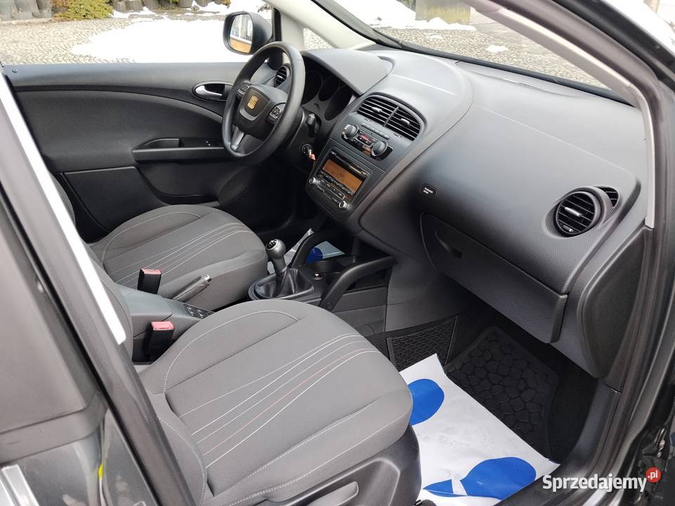 SEAT ALTEA XL 12 105 151000 stan idealny z aluminiowe felgi małopolskie Bochnia sprzedam