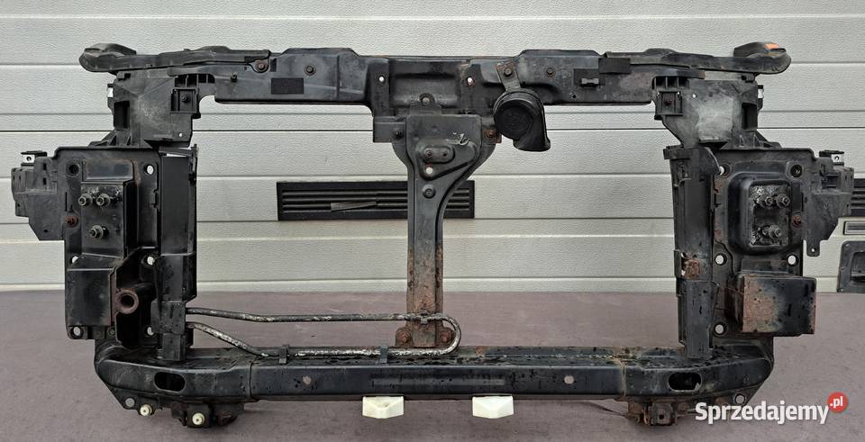 Pas przedni Nissan Murano Z50 20032008 35 V6 osobowe Mielęcin